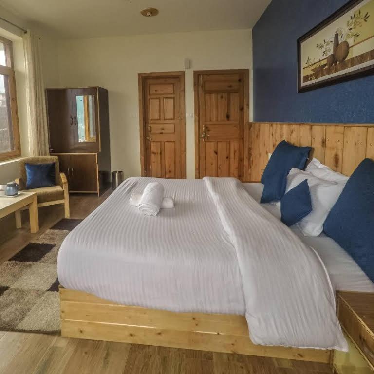 Himalayan Woods Cottage Манали Экстерьер фото