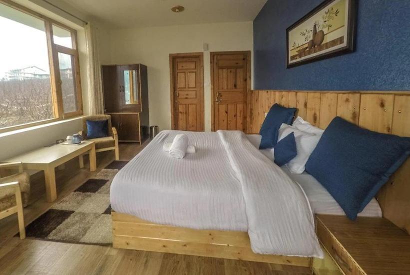 Himalayan Woods Cottage Манали Экстерьер фото