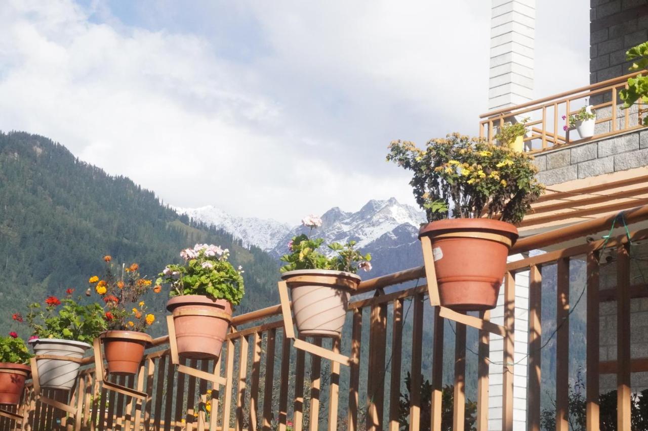 Himalayan Woods Cottage Манали Экстерьер фото